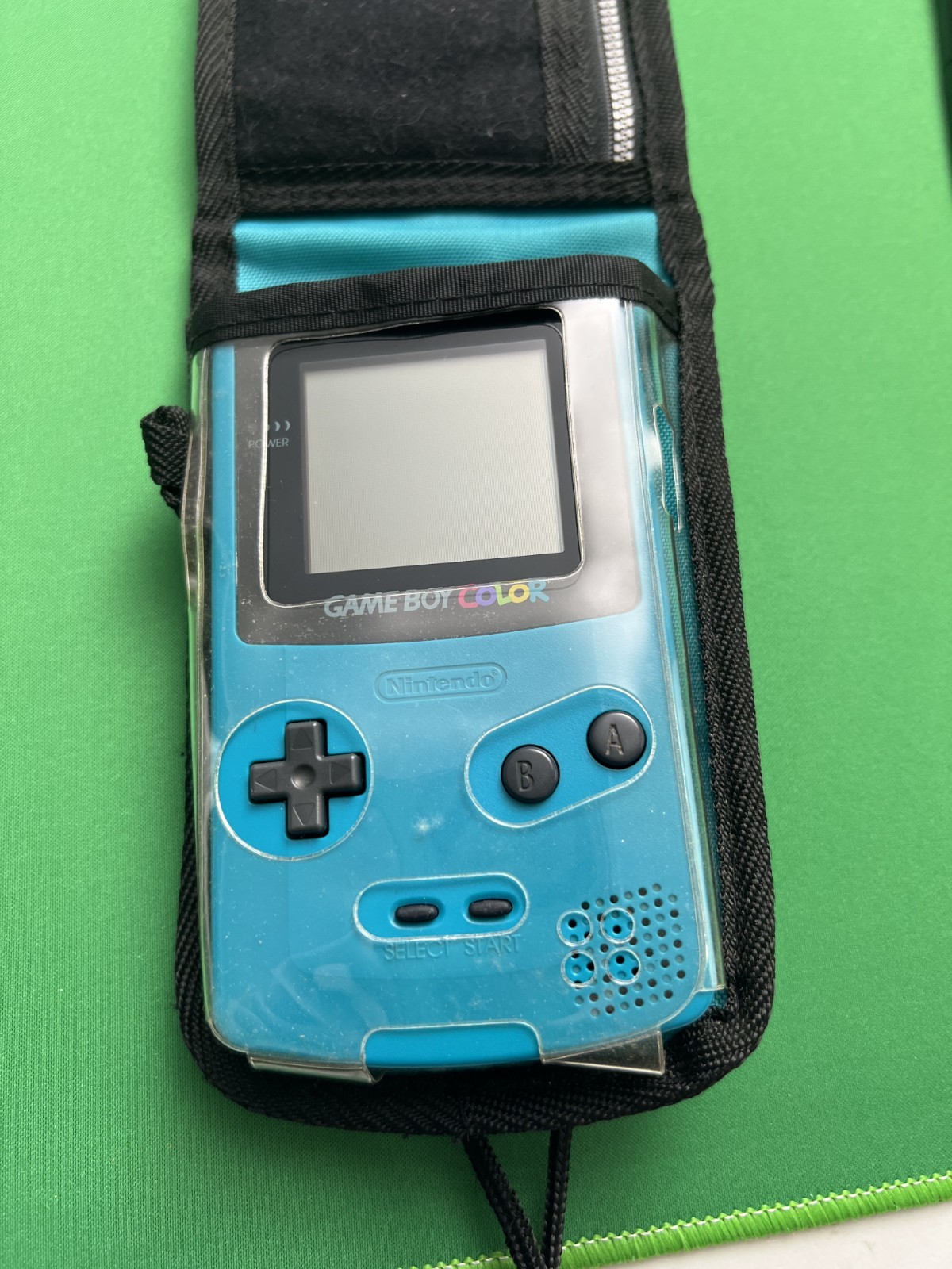 Nintendo Game Boy Color Handheld Game Console with Matching Case – Teal Nice