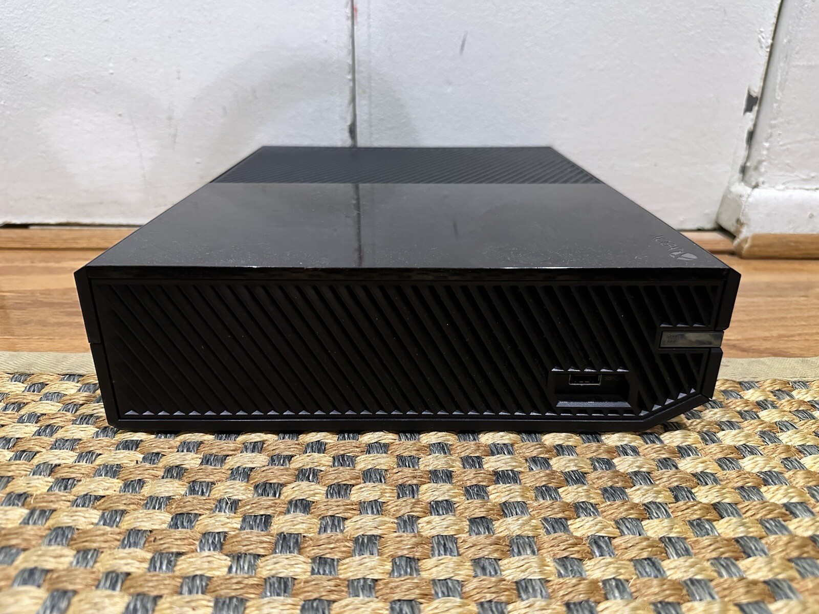 Microsoft Xbox One 500GB Console + Cables – Black – 100% Tested and Working!