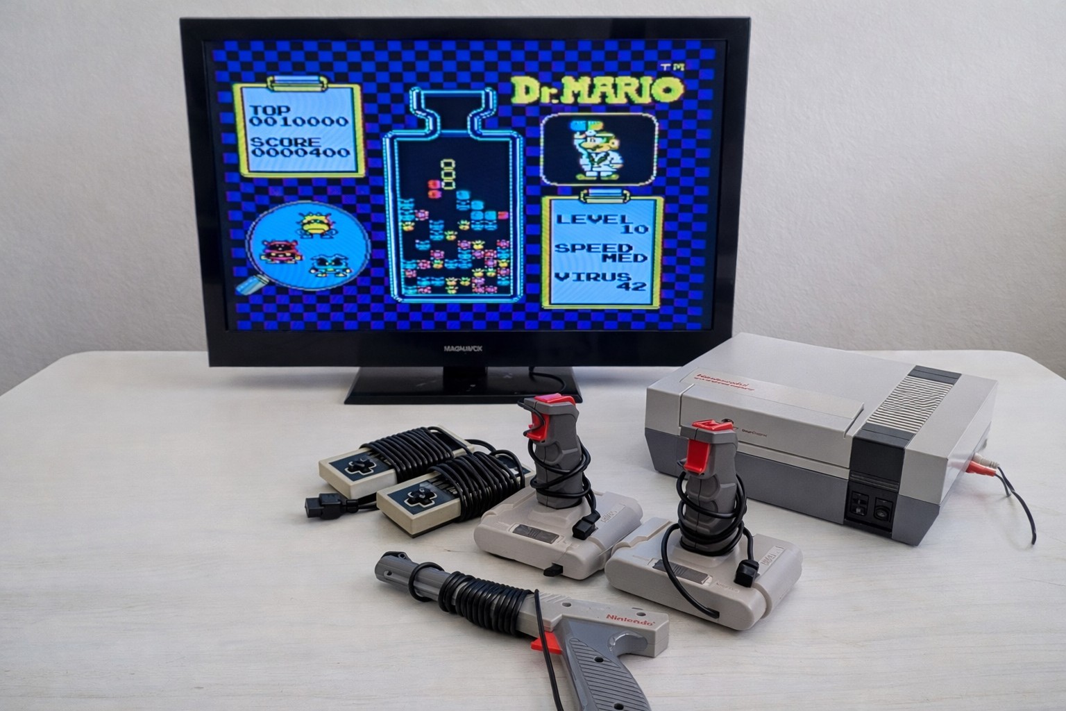 Nintendo NES Action Set Home Console – White/Gray