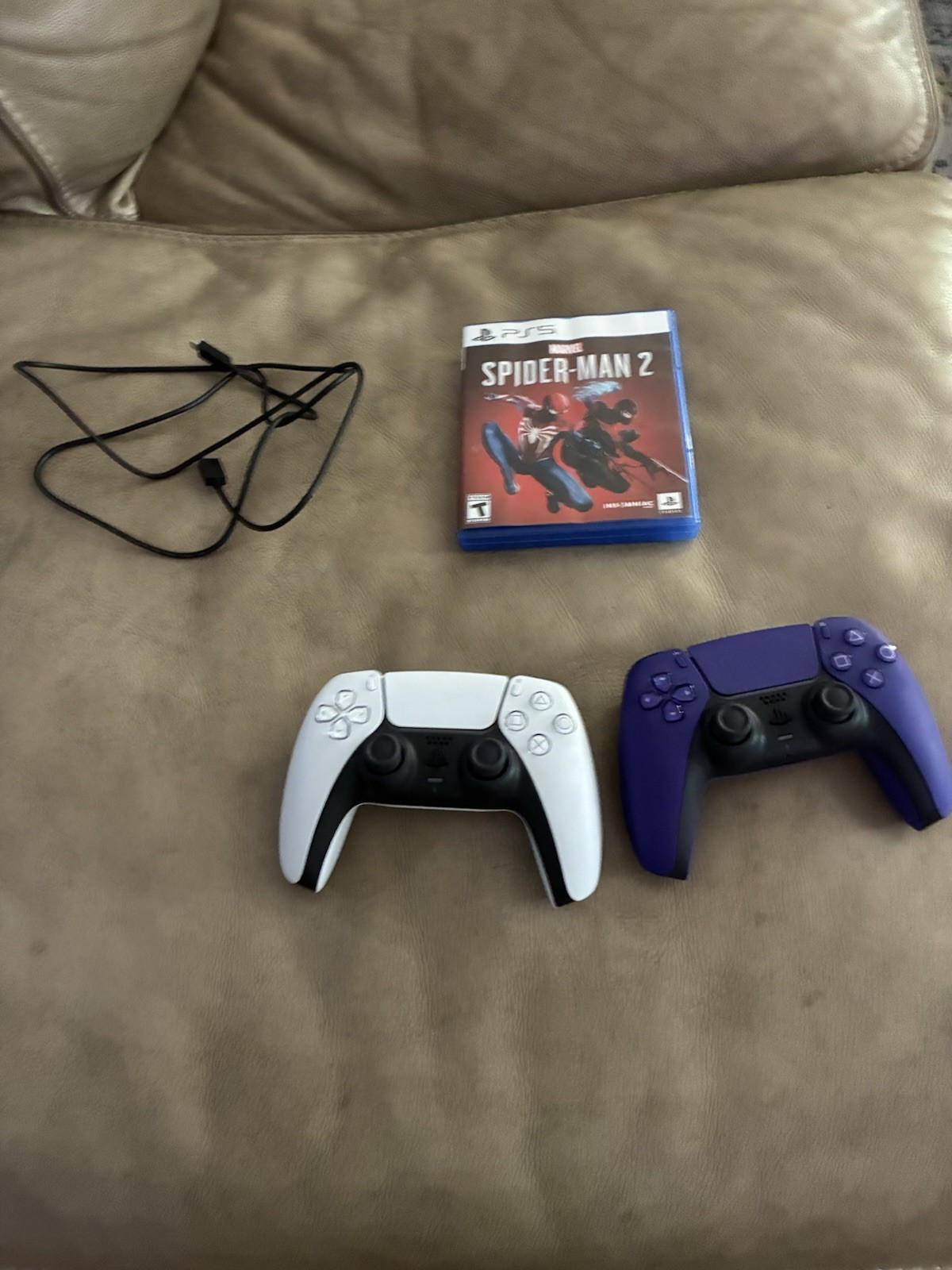PlayStation PS5 Standard Disc 2 Controllers And Spider-Man Game, 825GB