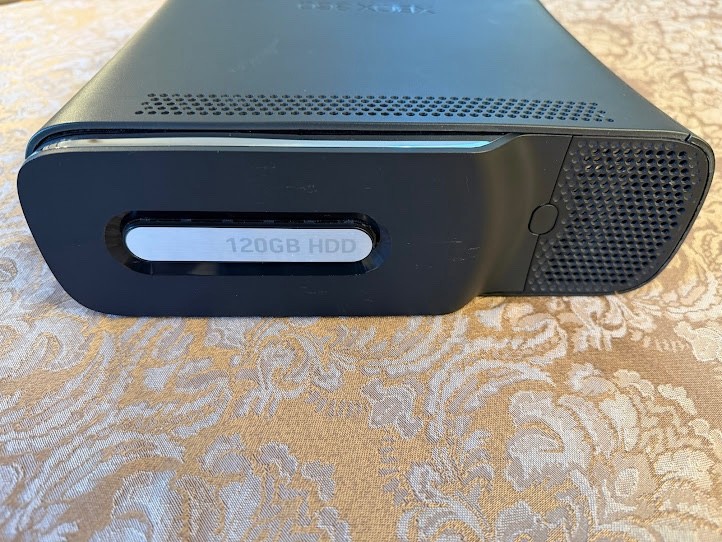 Microsoft Xbox 360 Black Console 120GB, Power Cord, 30′ HDMI Cable TESTED WORKS