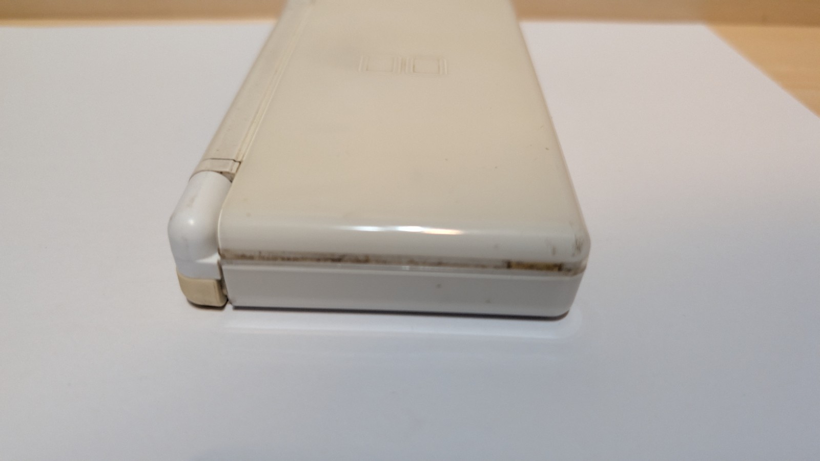 Nintendo DS Lite White Handheld USG-001 W/Charger *Tested* Dead Left Speaker