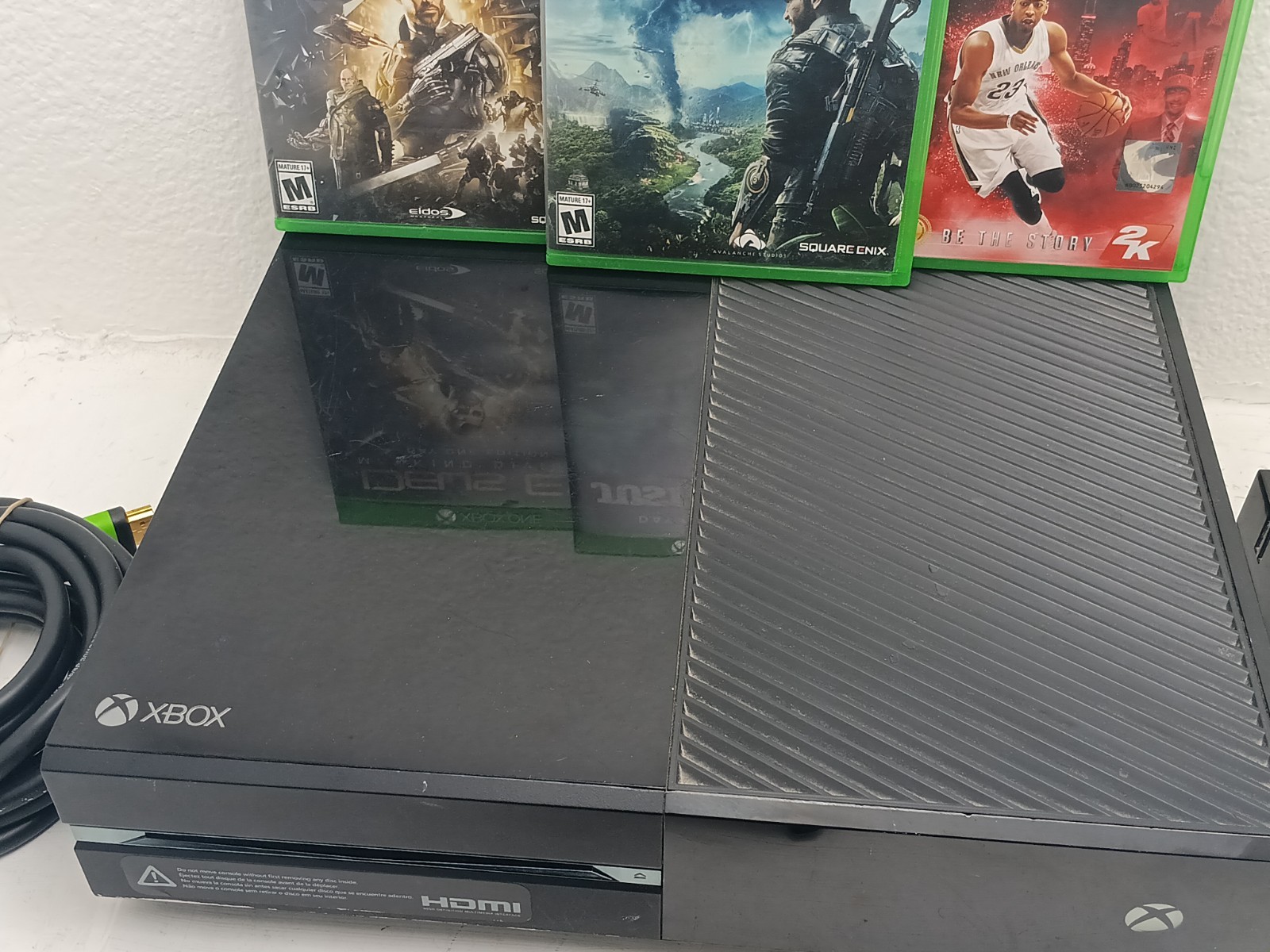 Microsoft Xbox One 500GB Console w/ 3 ganes & controller – Fully Functional