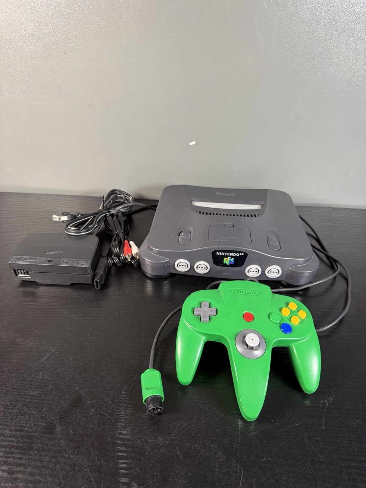 Nintendo 64 N64 Console Power Pack AV Cable And Green Controller Tested