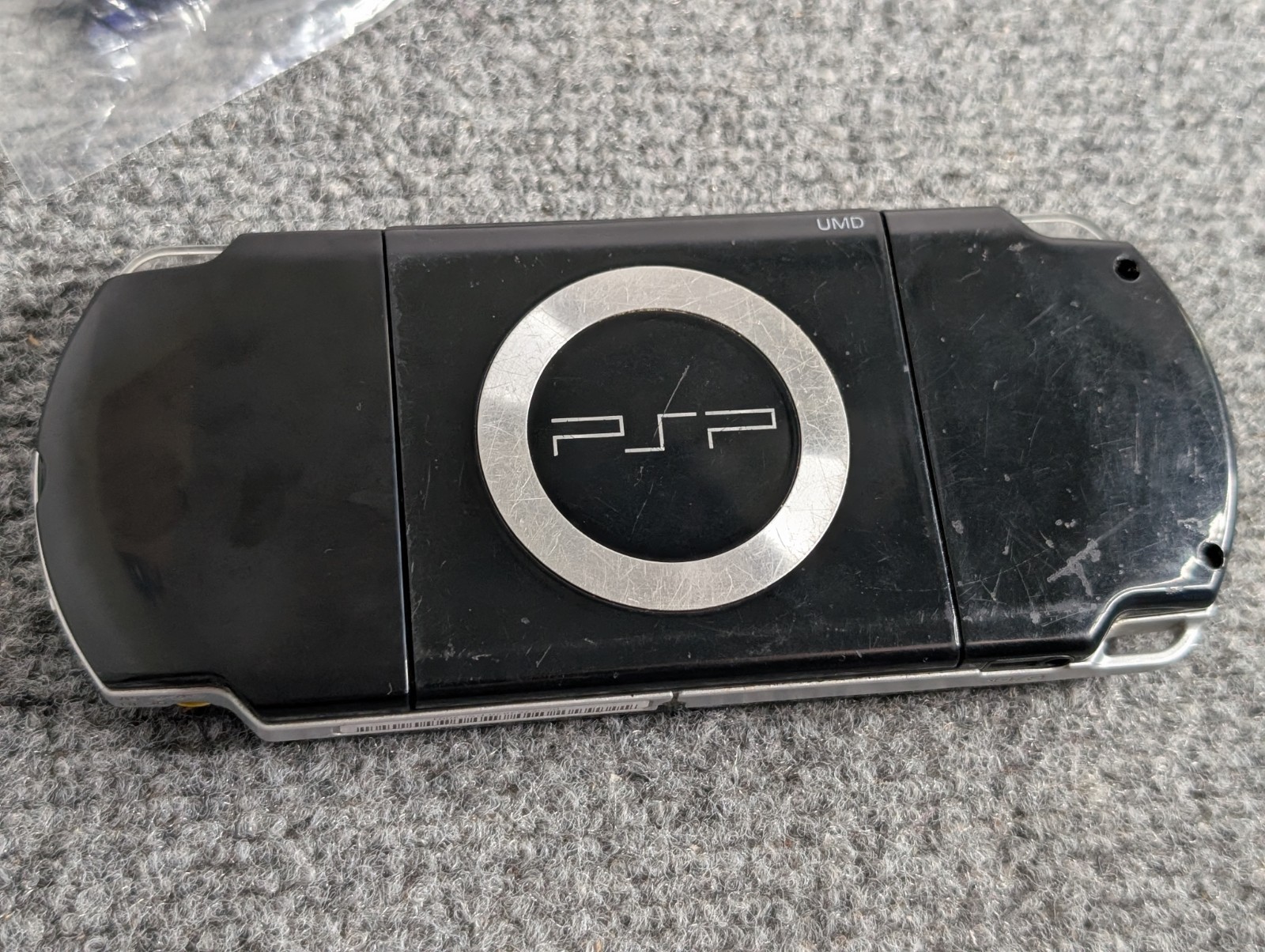 Sony PSP Console Black 2001 Handheld With Charger and Battery Tested & Working
