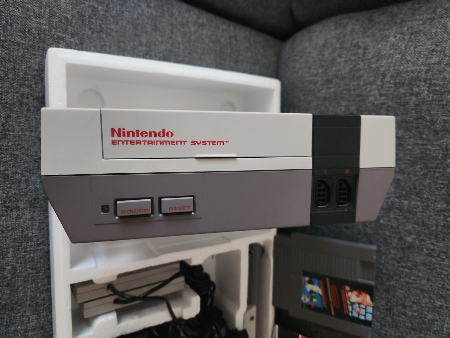 Nintendo NES Action Set Video Game System With BOX INSERTS Styrofoam Authentic