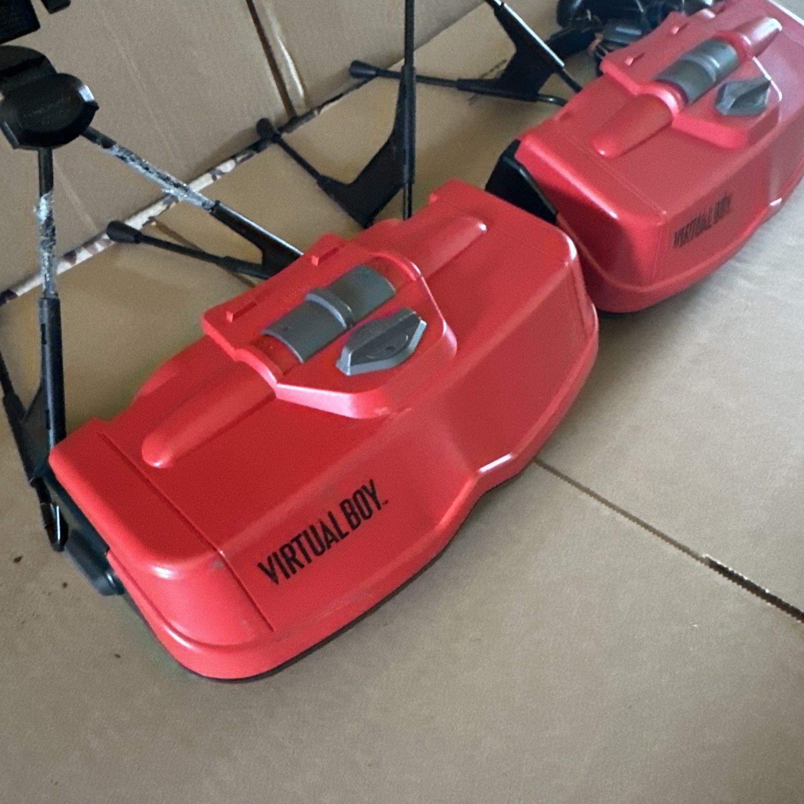 Nintendo Virtual Boy Video Game 2 Console & Controller 1995 VUE-001 One Works