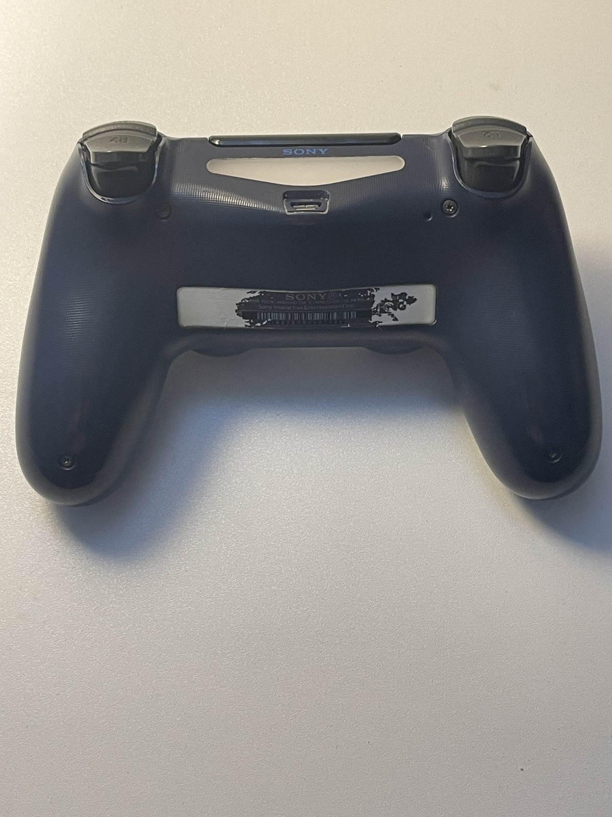 Working PS4 500GB console, w/power cord, PS4 controller, and 5 PS4 games