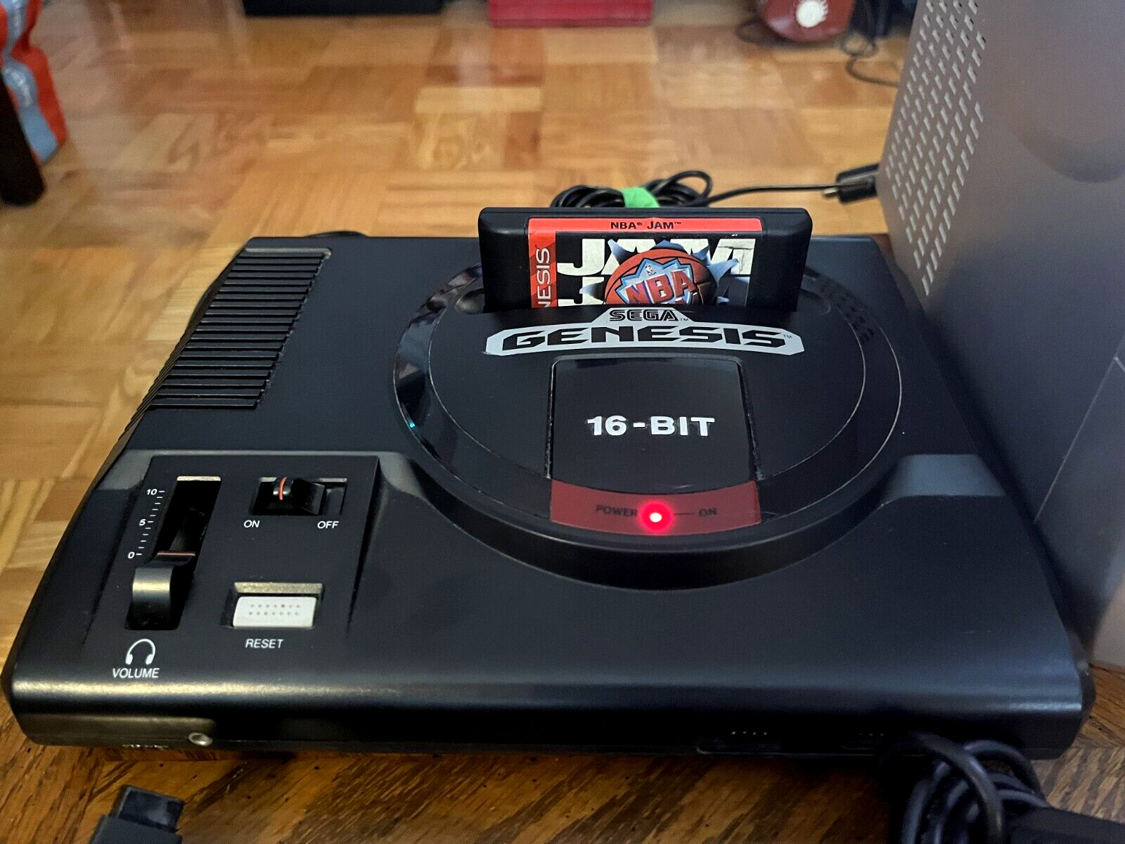 Original SEGA GENESIS Console MK-1601 22 Console Lot TESTED **TV NOT INCLUDED**