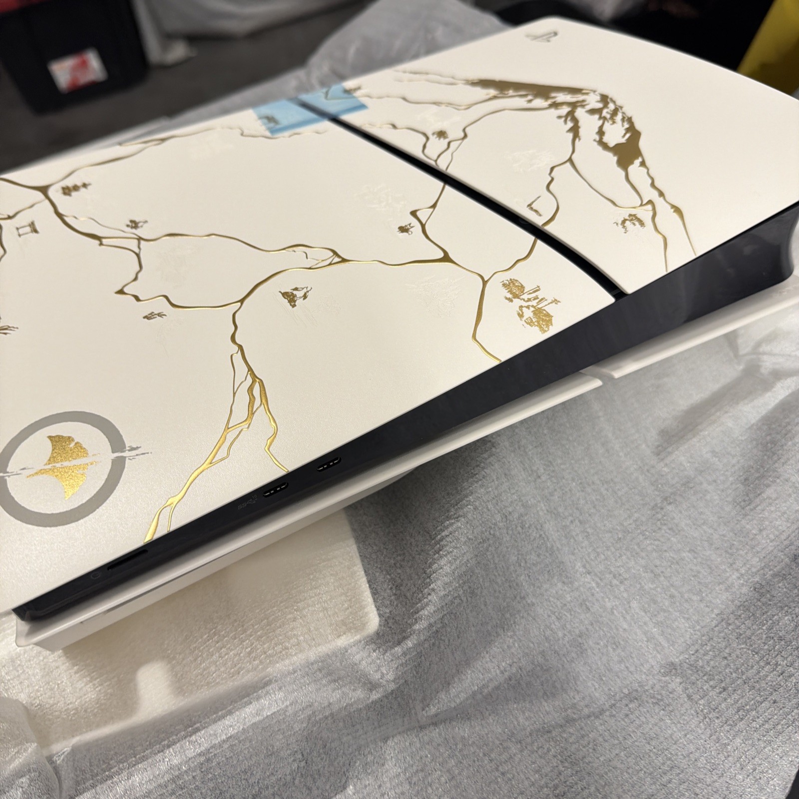 Sony Playstation Console Ghost of Yotei Limited Edition Bundle