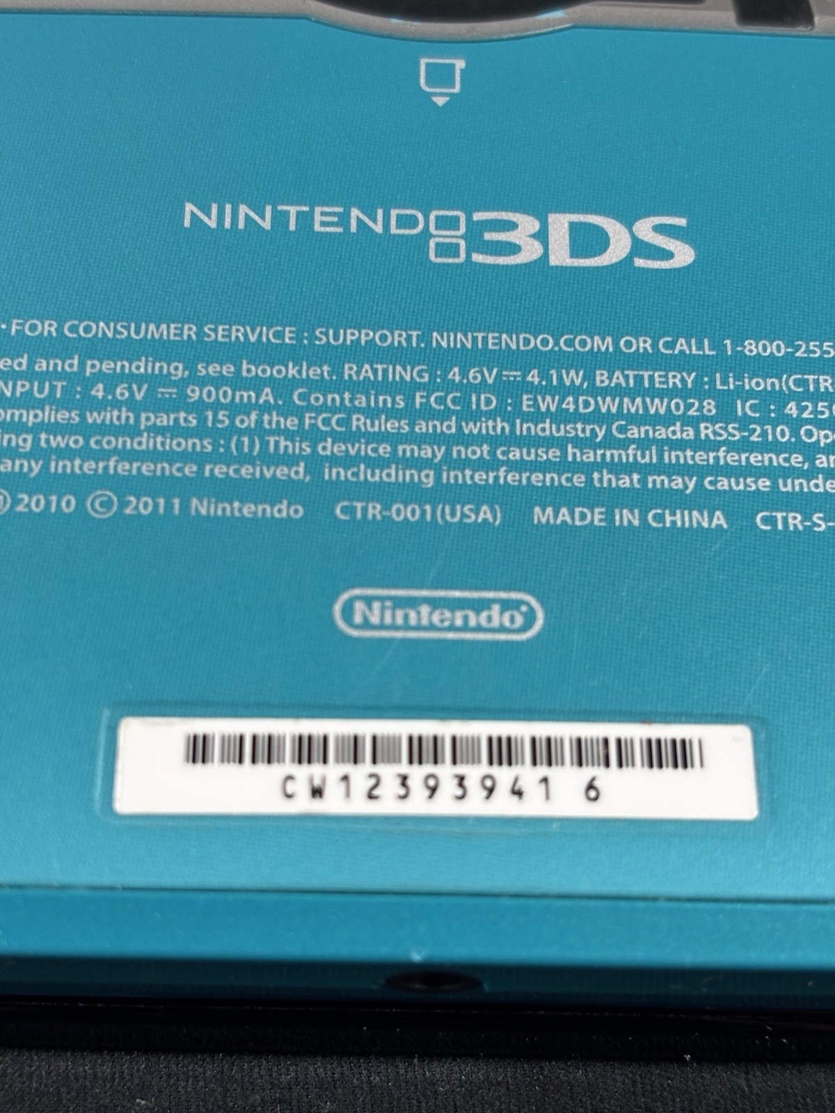 Nintendo 3DS Aqua Blue Handheld Handheld Console System CTR-001 Tested