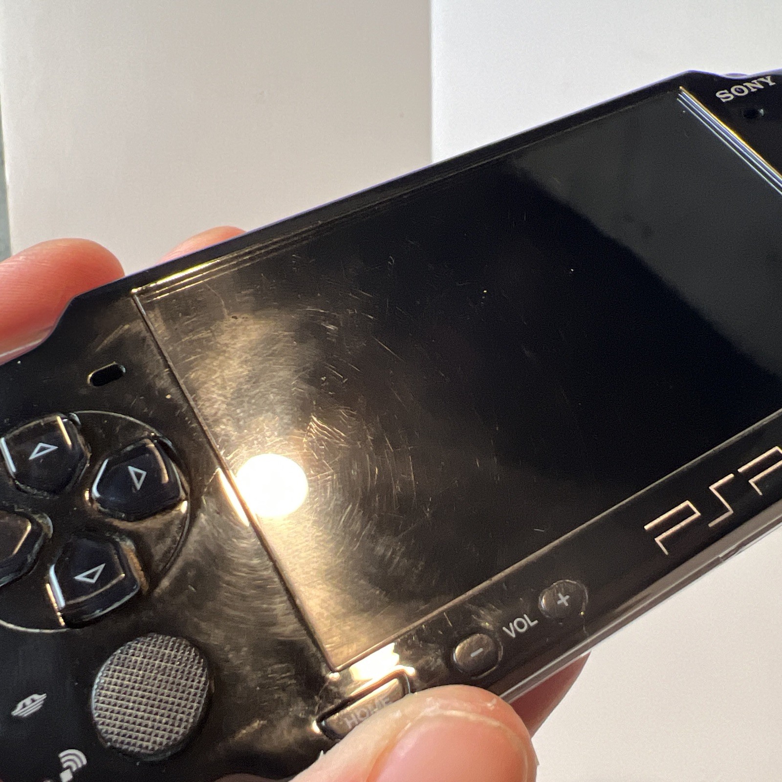 Sony PSP 2001 handheld console -Tested Has Issues Registering Games Parts/repair