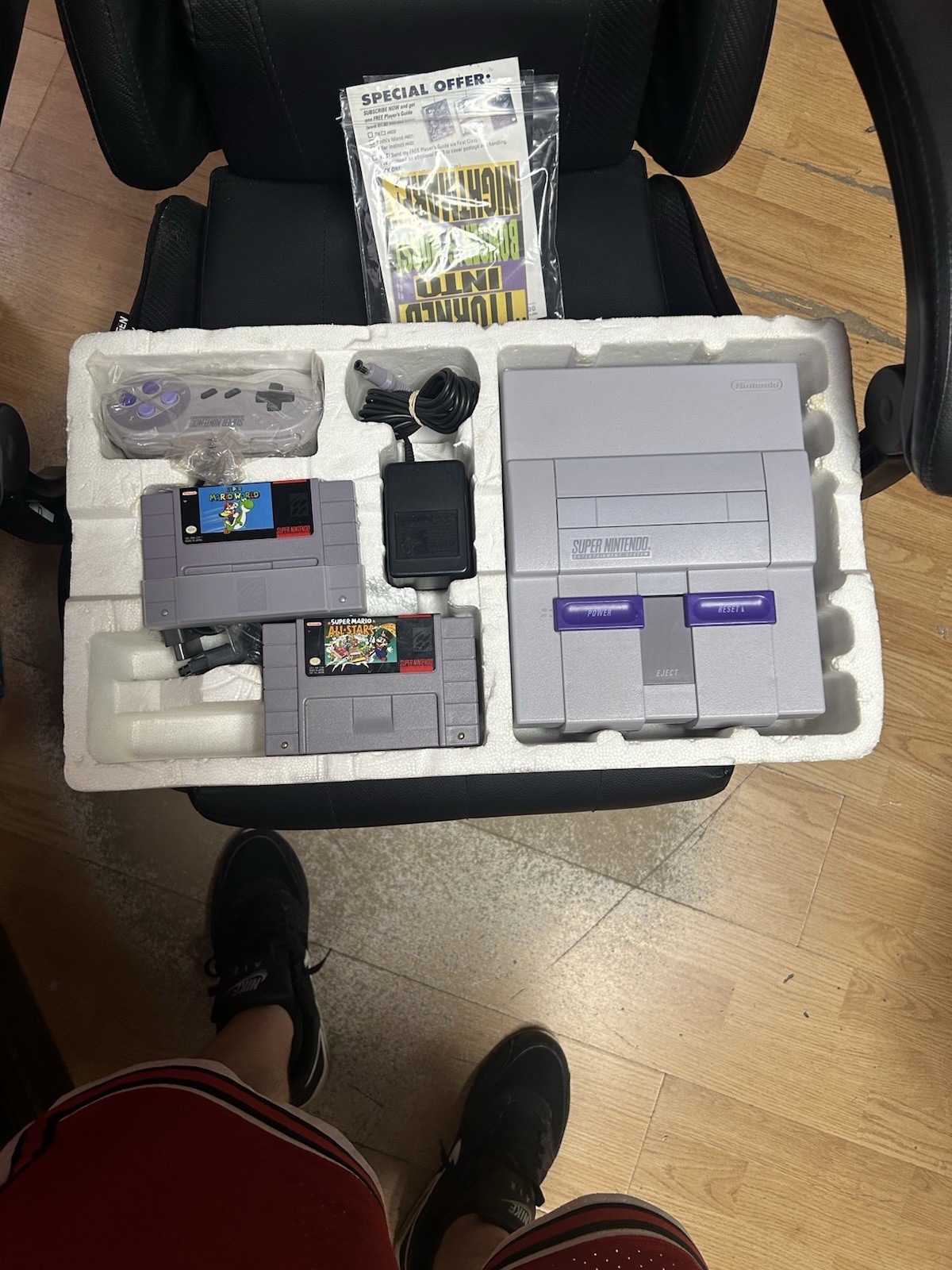 Nintendo Super NES Super Set Console Super Mario World/Mario All Stars in Box