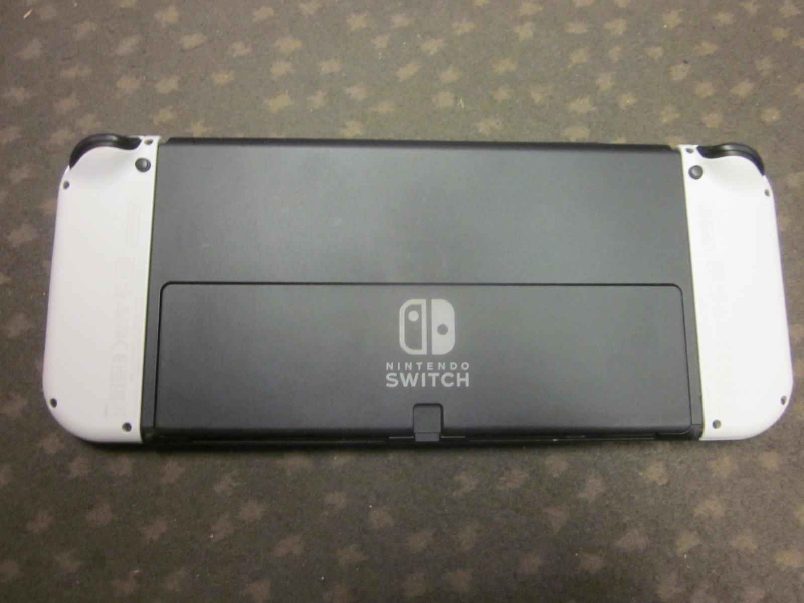 NINTENDO OLED SWITCH HEG-001 BUNDLE DOCK, STRAPS, JOYCON & HOLDER, HDMI, CASE
