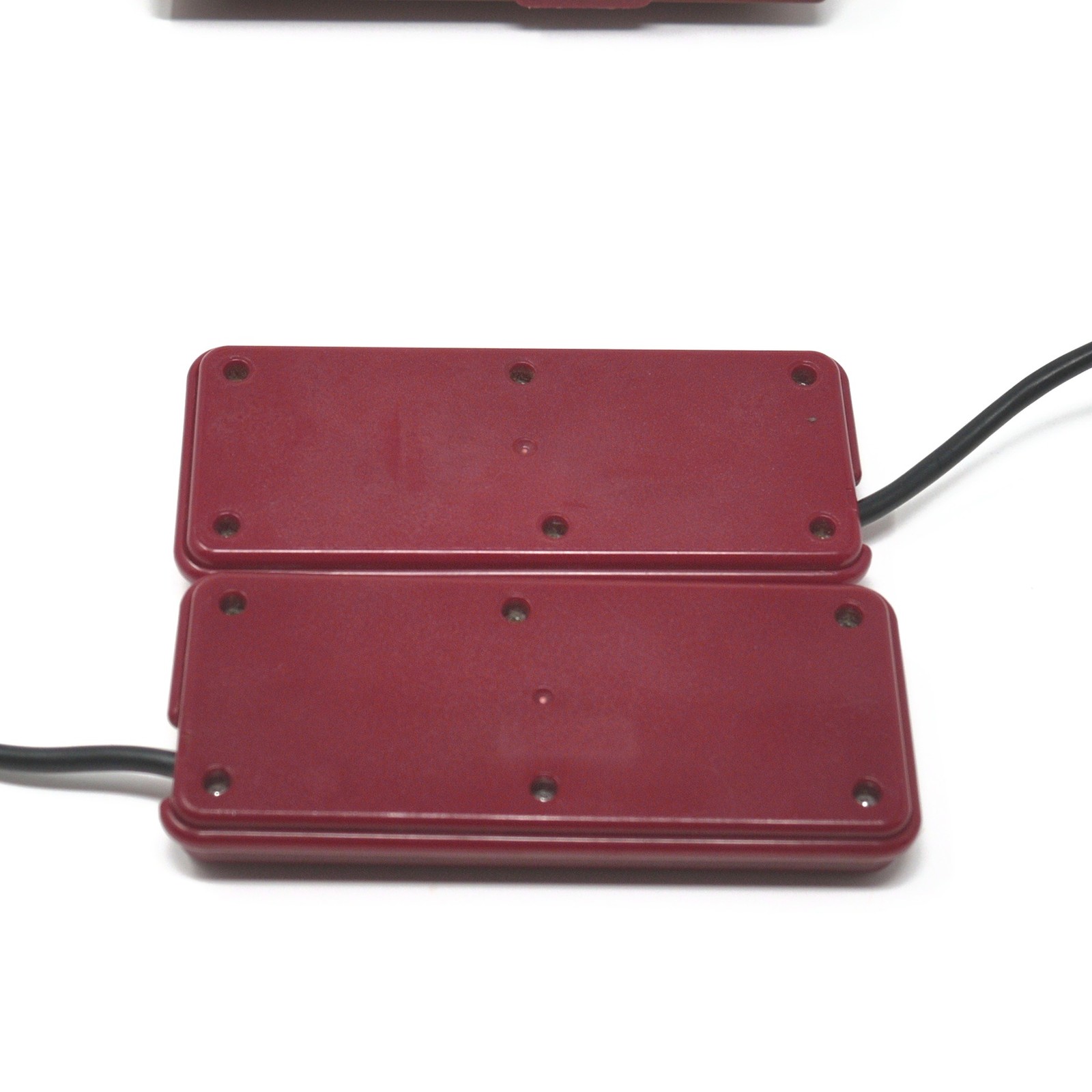 Famicom Console – Item Only – US Seller – Good Cond – Tested & Working – Famicom