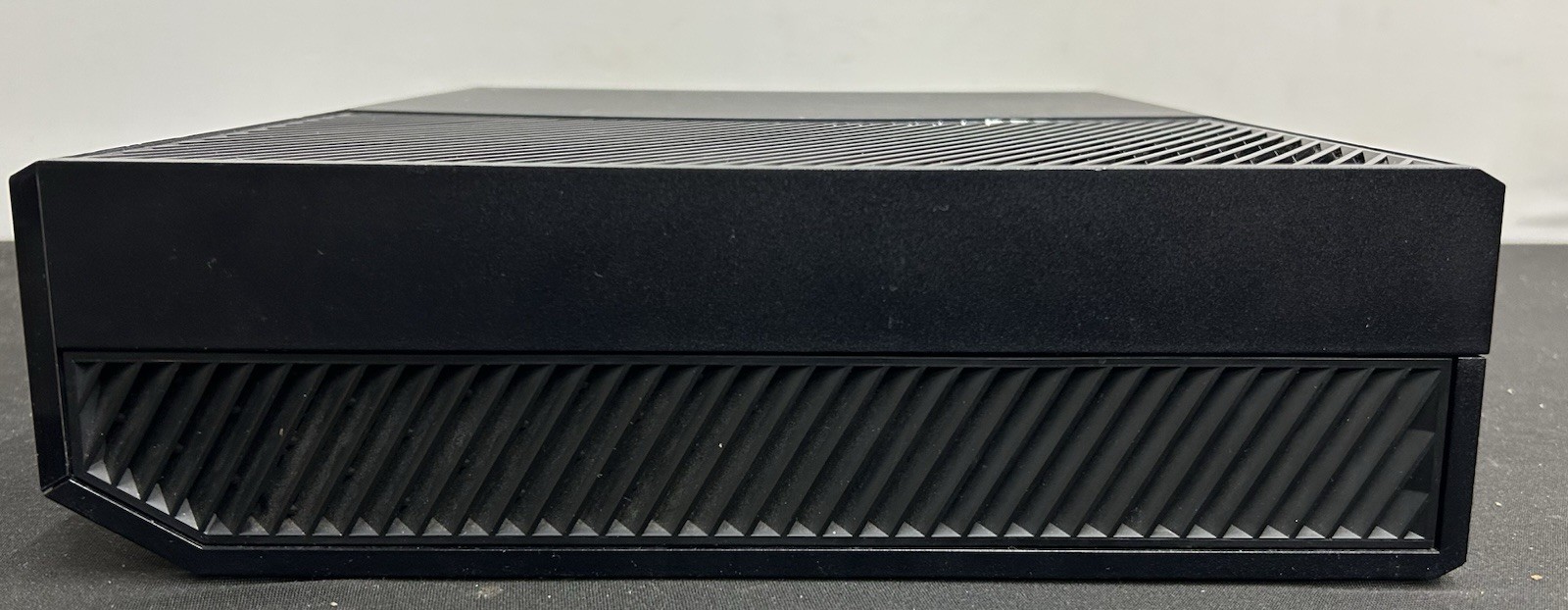 Microsoft Xbox One 1540 500GB Black Console /w Cables Tested Works Great