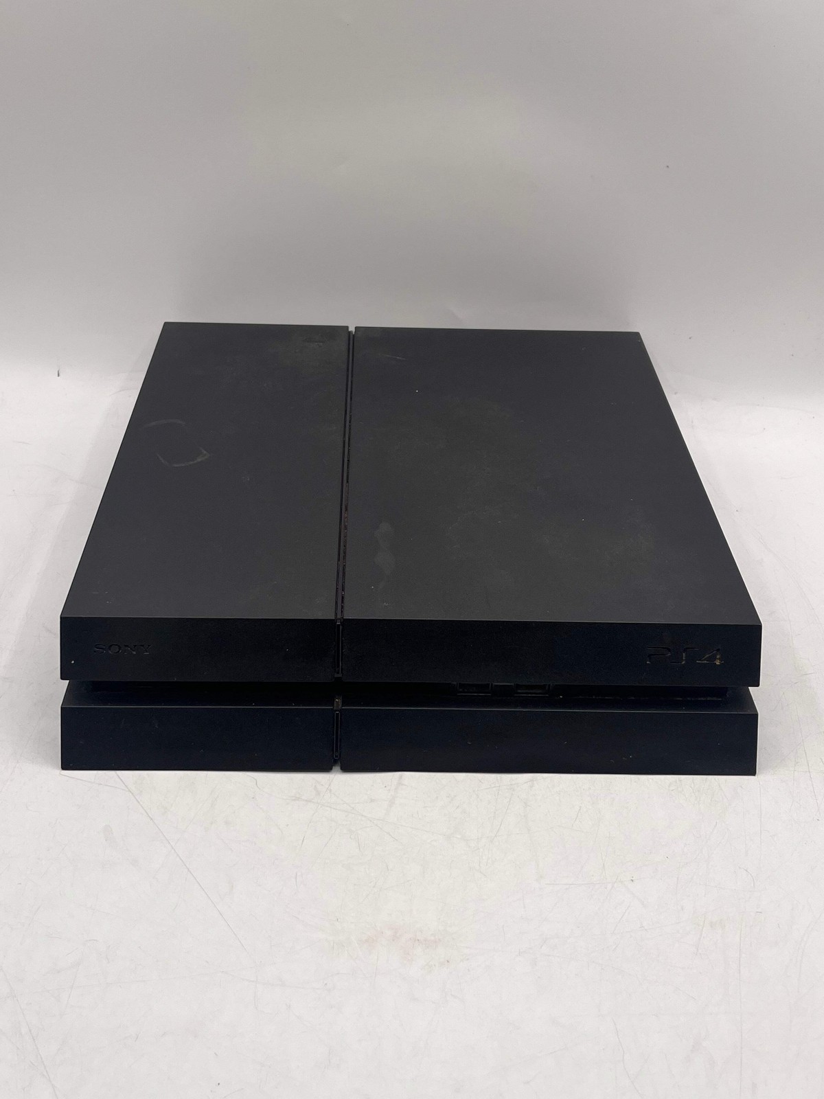 Sony PlayStation 4 CUH-1215A 500GB Black Video Game Console