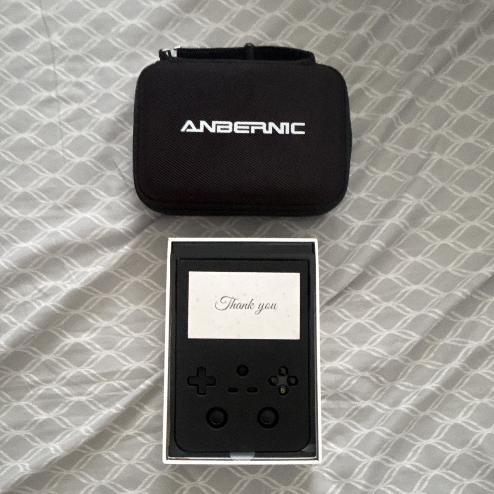 Anbernic RG 477V Android Handheld System 12GB RAM 256 GB Black w/ Case & Box