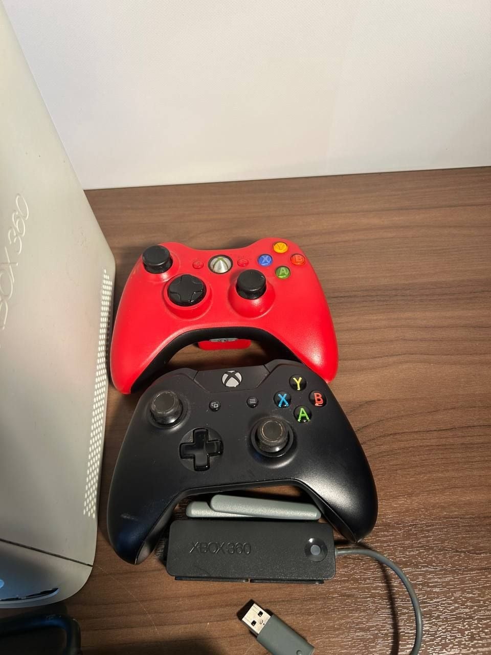 Microsoft Xbox 360 Pro 60GB Console Bundle with Controllers and Kinect