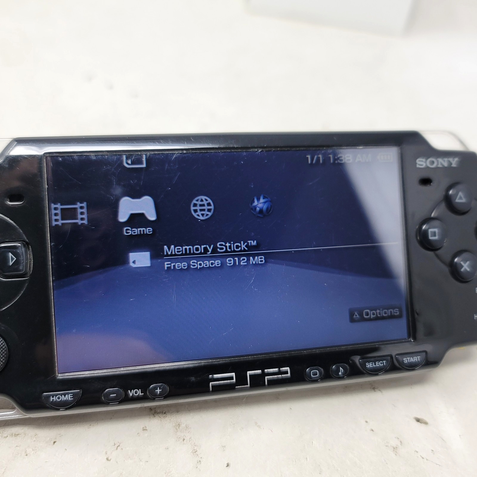 Sony PSP 2000 64MB Handheld Black W/ Charger & New Battery Tested Working