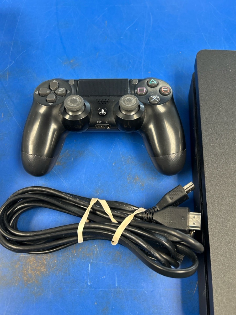 SONY PS4 – SYSTEM – CUH-2215B – 500GB – SLIM (C57006979)