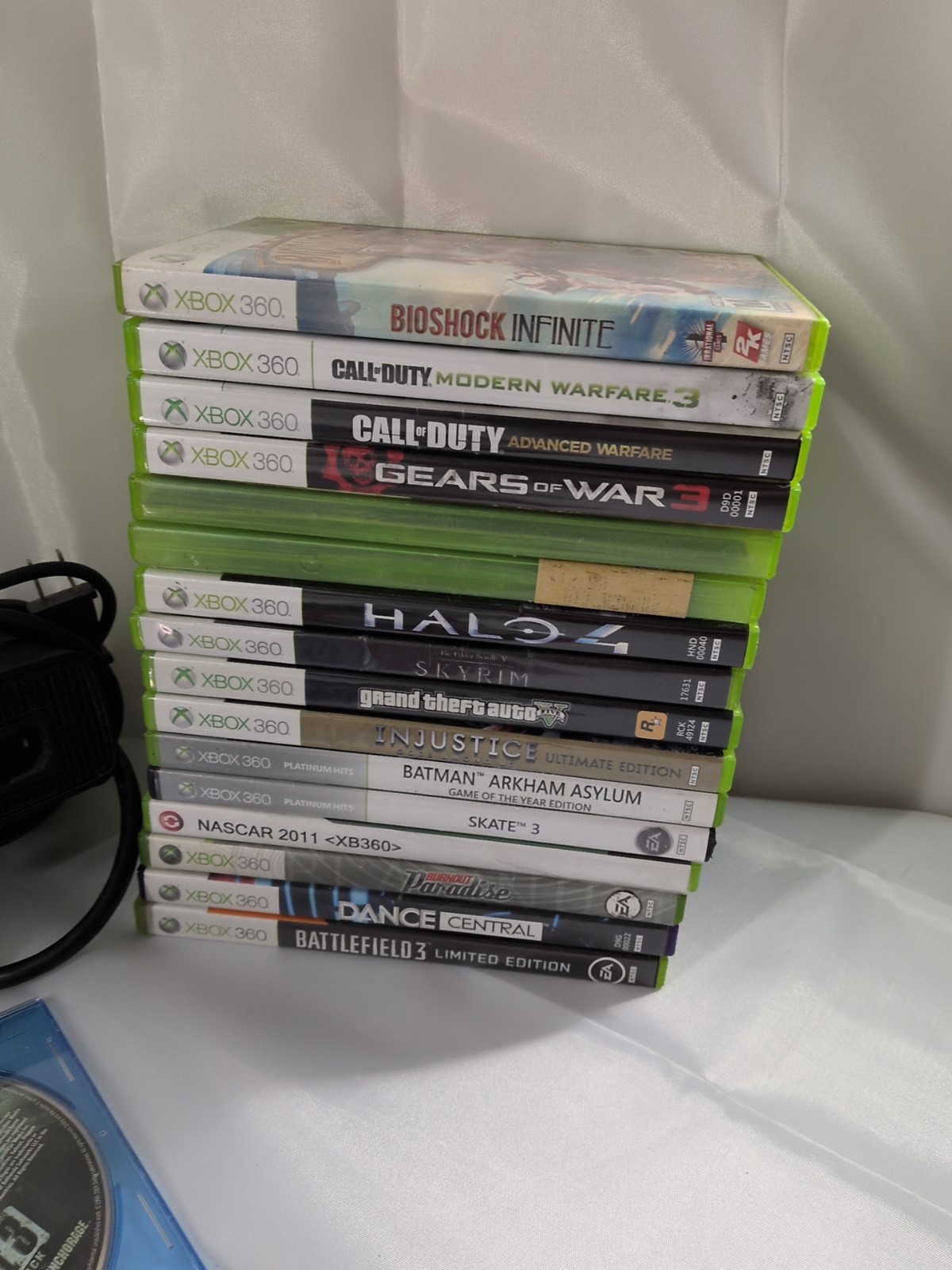 Microsoft XBox 360 S Slim 250GB Black Console 360S Bundle 41 Games Kinect Tested