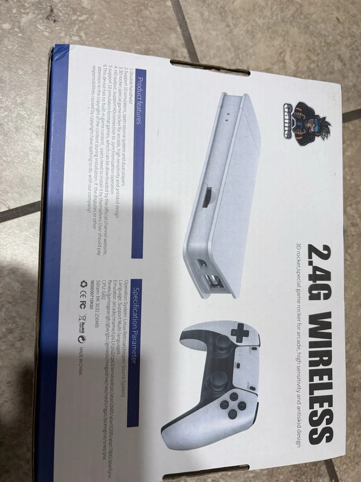 New Game 2.4G Wireless Home Console White 4K Resolution Dual Players 3D Audio