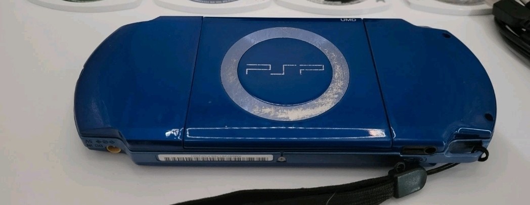 Sony PSP-2001 Blue Handheld Console Bundle Tested Works Charger Case Battery