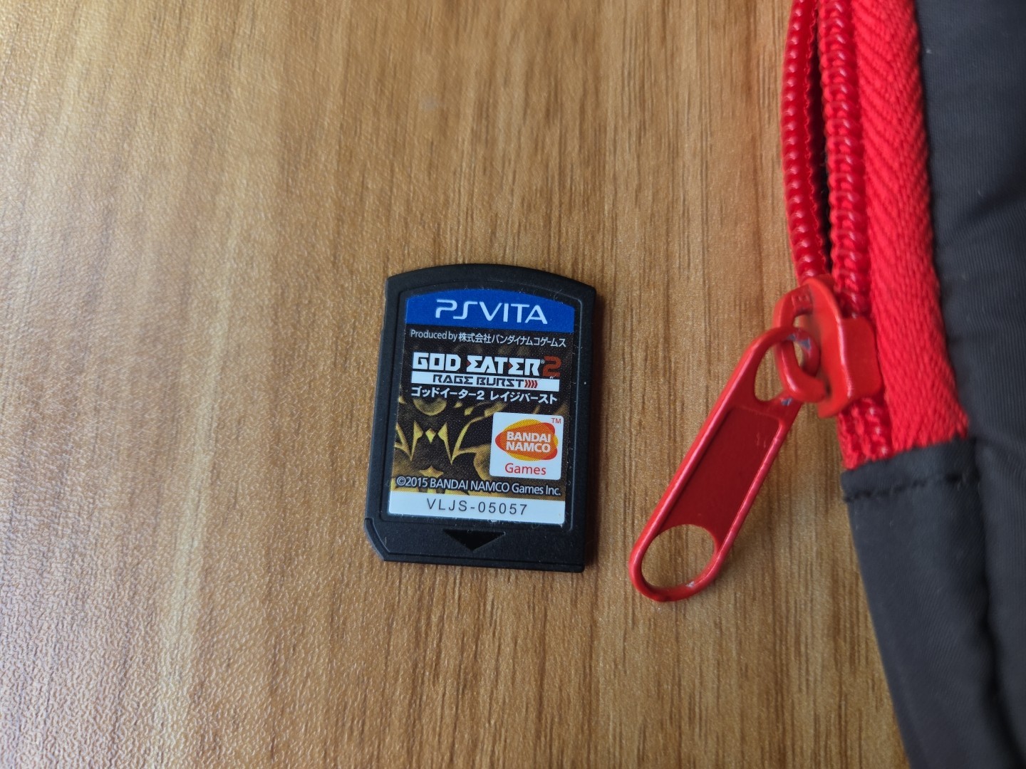 Sony PS Vita 2000 Slim PCH-2000 – Black Red – GREAT tested