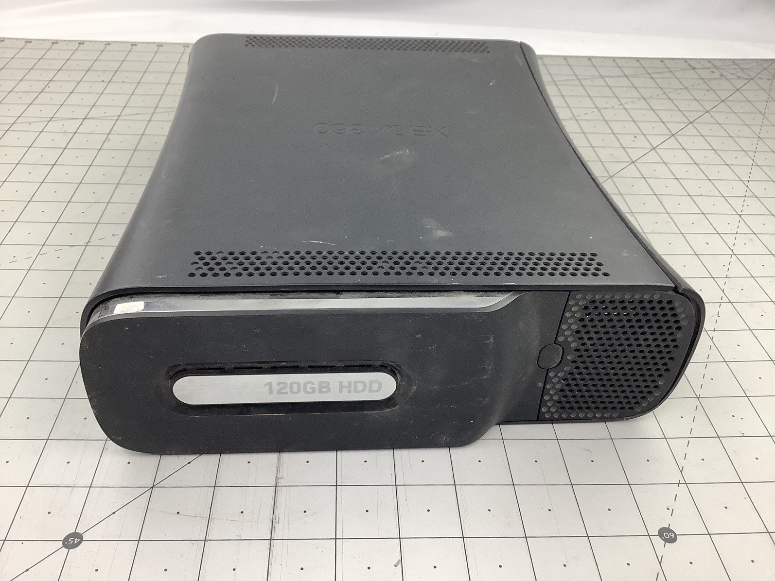 Xbox 360 Elite 120GB Black Console for parts or to be repaired