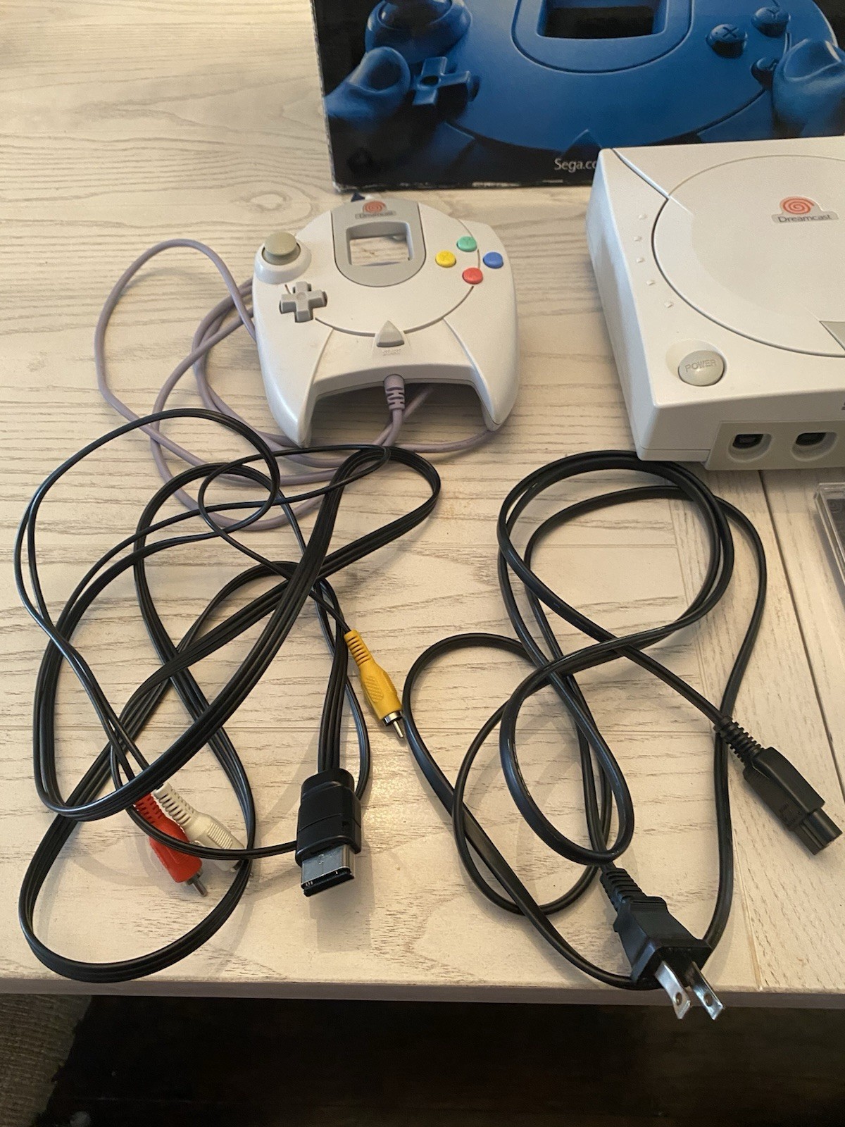 Original SEGA Dreamcast Launch Edition Console Bundle With 2 Games Amazing Cond.