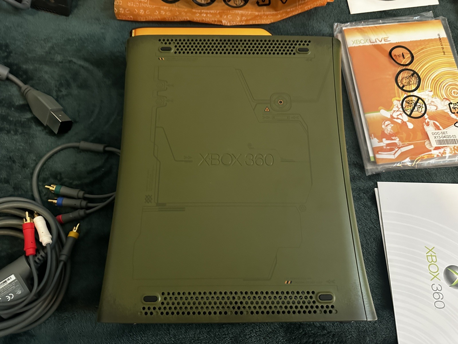 Microsoft Xbox 360 Halo 3 Special Edition Console Green – Authentic