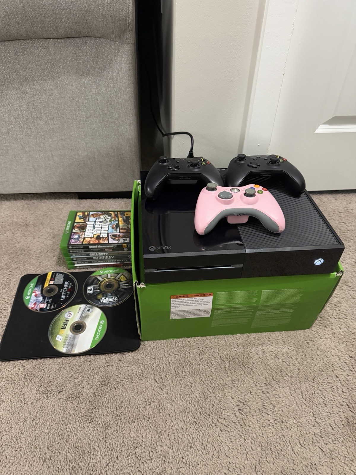 Xbox One Console Bundle 3 Controllers + Box + 9 Games GTA V Witcher 3 COD Bundle