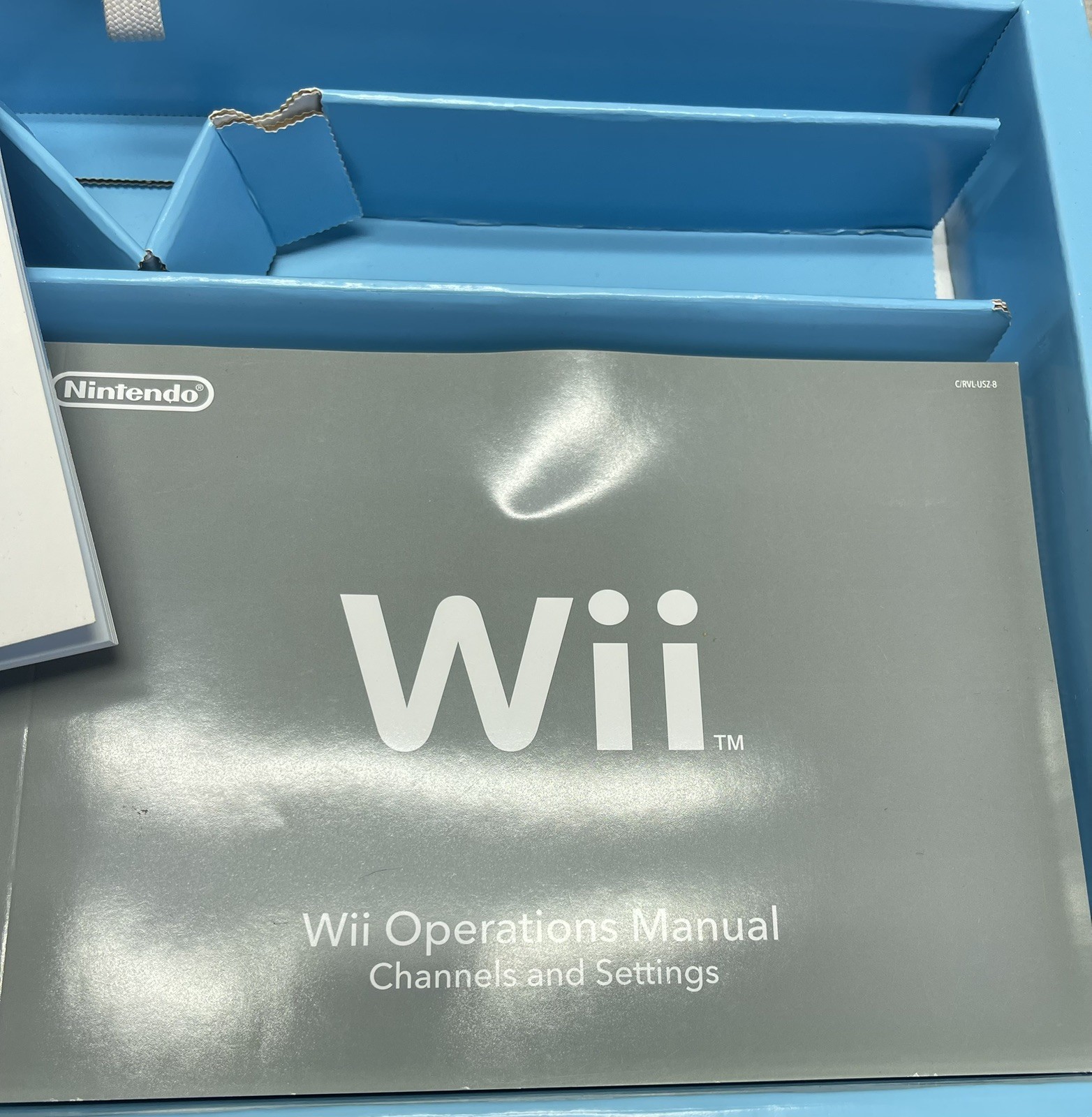 Nintendo Wii Console RVL-001 White CIB Bundle 2 Remotes Wii Sports Tested