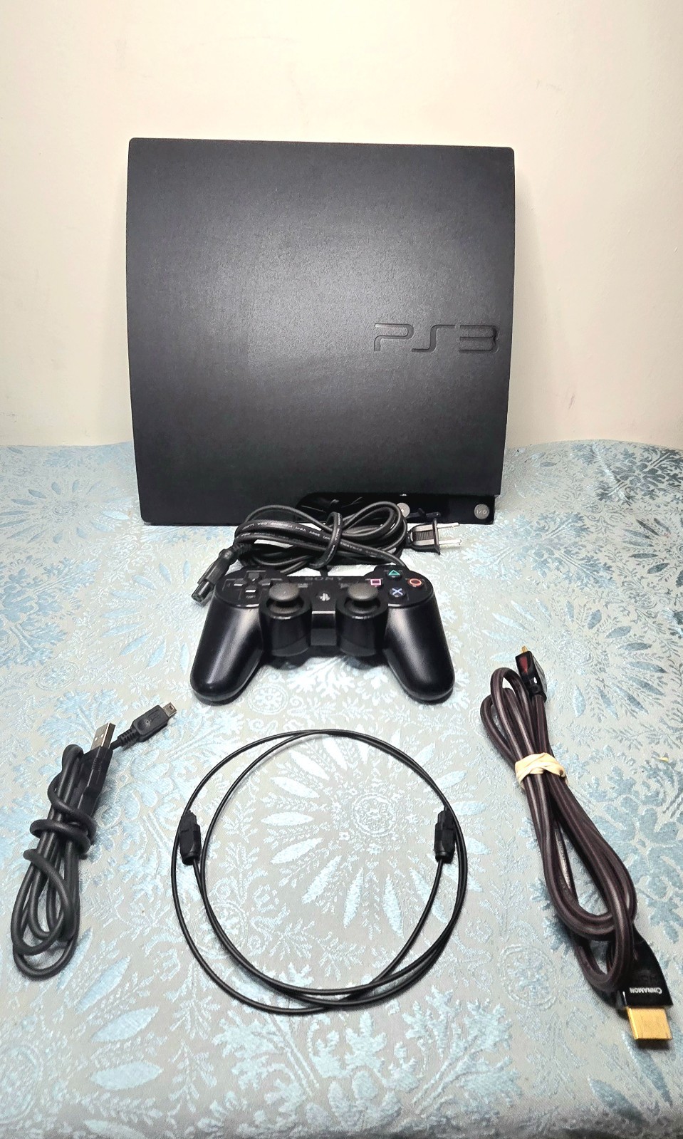 Sony PlayStation 3 – Slim 250GB Console – Charcoal Black – ALL THE CABLES
