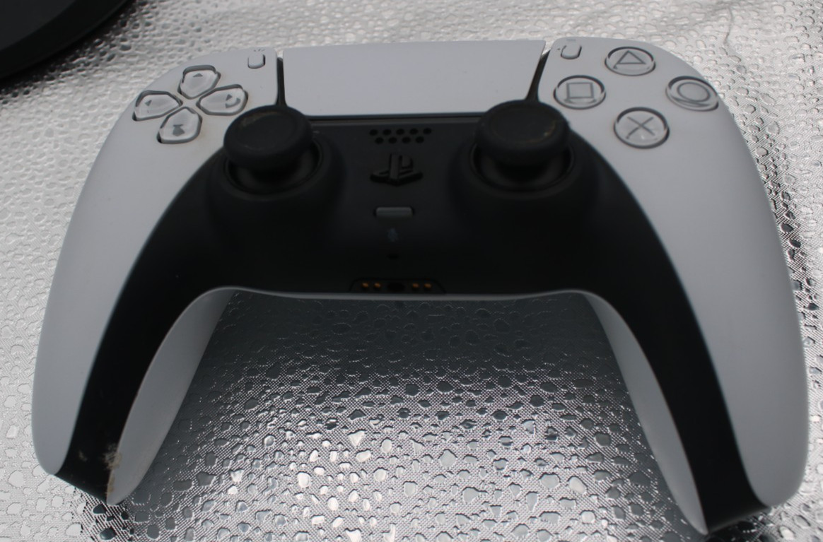 PS5 PLAYSTATION 5 SYSTEM DISC CFI-1215A 825GB with Cords, Controller, and Stand