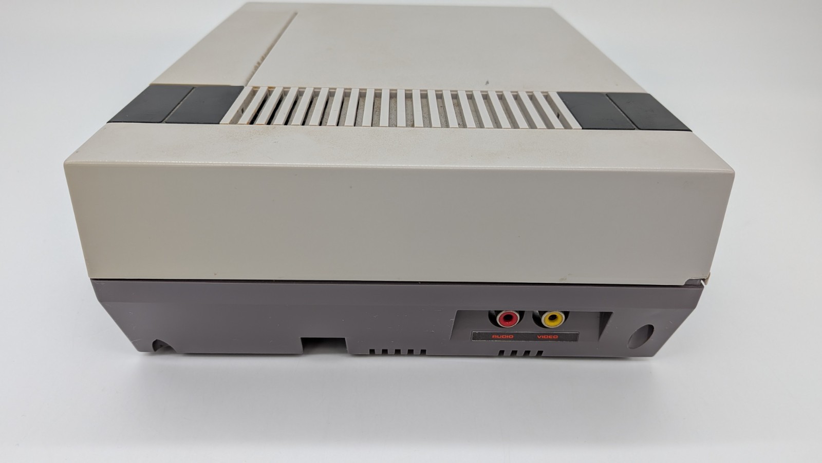 Nintendo Entertainment System NES Game Console Only NES-001 PARTS ONLY