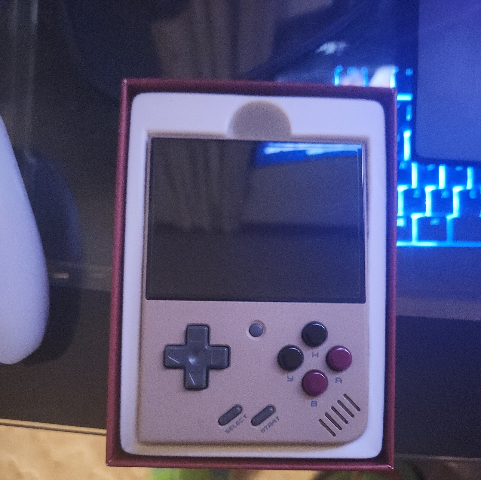 MIYOO MINI Plus, Onion OS 128GB SD Plug And Play Retro Gaming Handheld