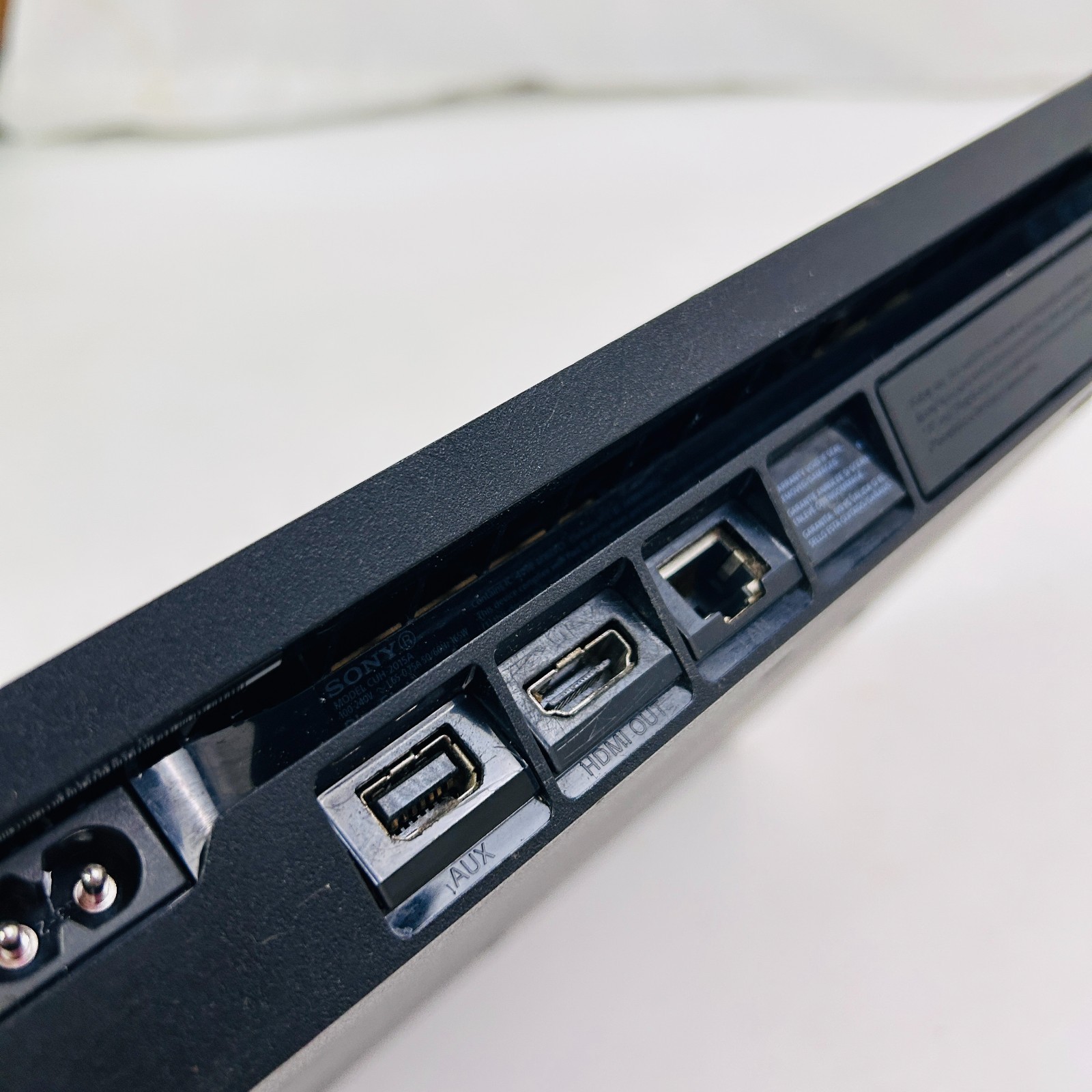 «READ» Sony PlayStation 4 Slim PS4 500GB CUH-2015a – Console only – Low Firmware
