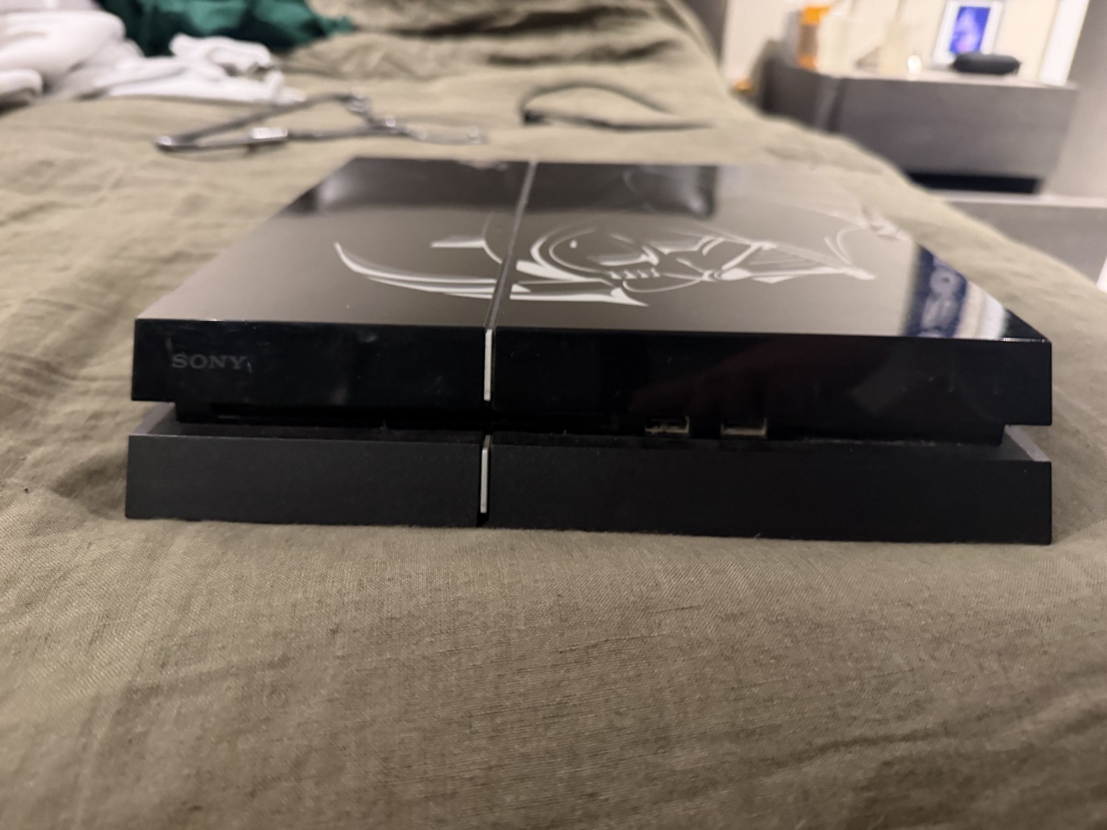 Sony PlayStation 4 PS4 500GB Star Wars Darth Vader Edition System Only CUH-1215A
