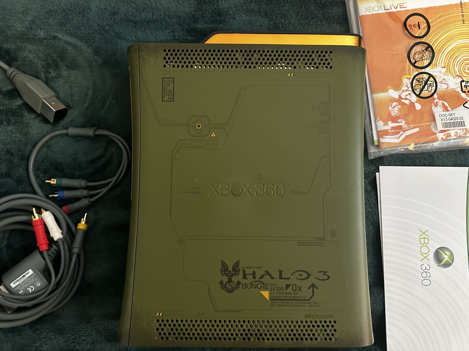 Microsoft Xbox 360 Halo 3 Special Edition Console Green – Authentic