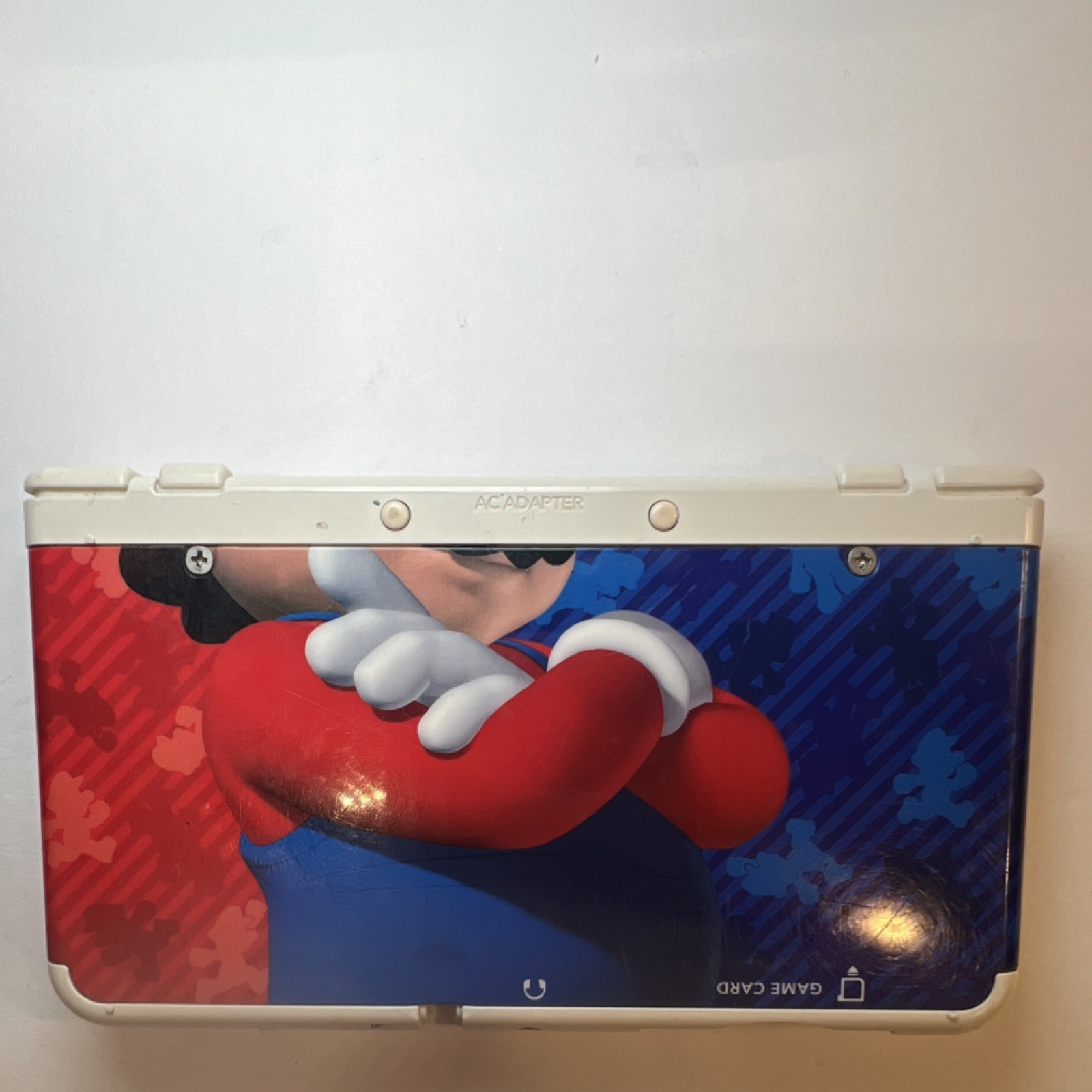 Nintendo New Nintendo 3DS White w/ Mario Cover Plate 3D Touchscreen 4GB US