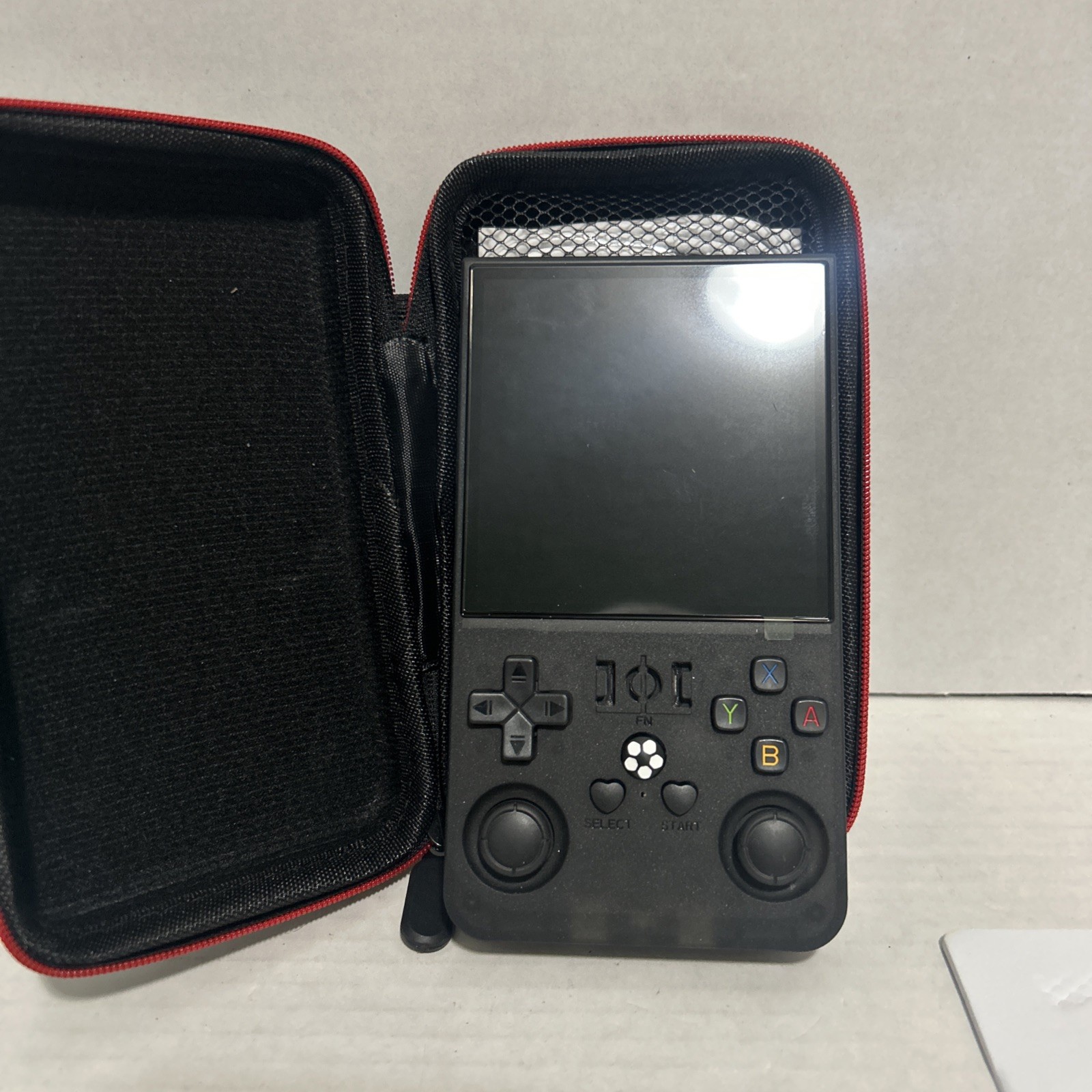 Retro Style 4 Inch Screen 720X720p Open Source Console Model R36Max – Black 64G