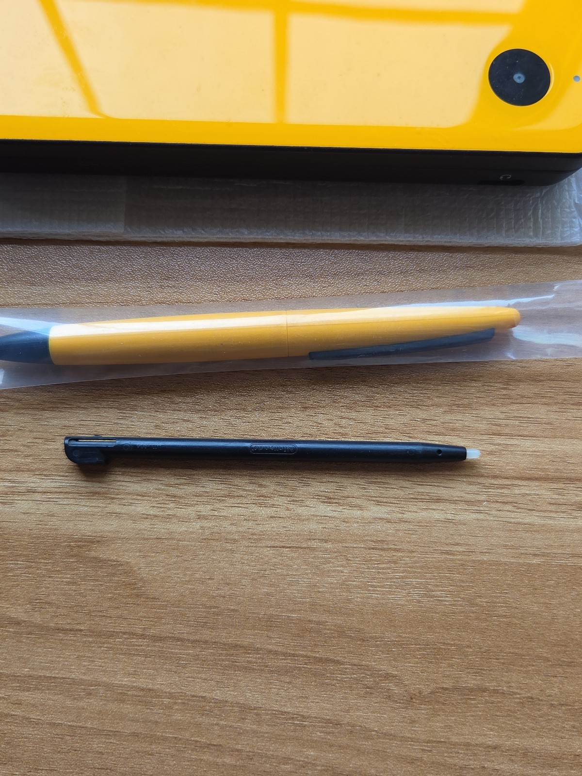 Nintendo DSi XL Yellow Game Console With Box, Charger, And Stylus Japan Region