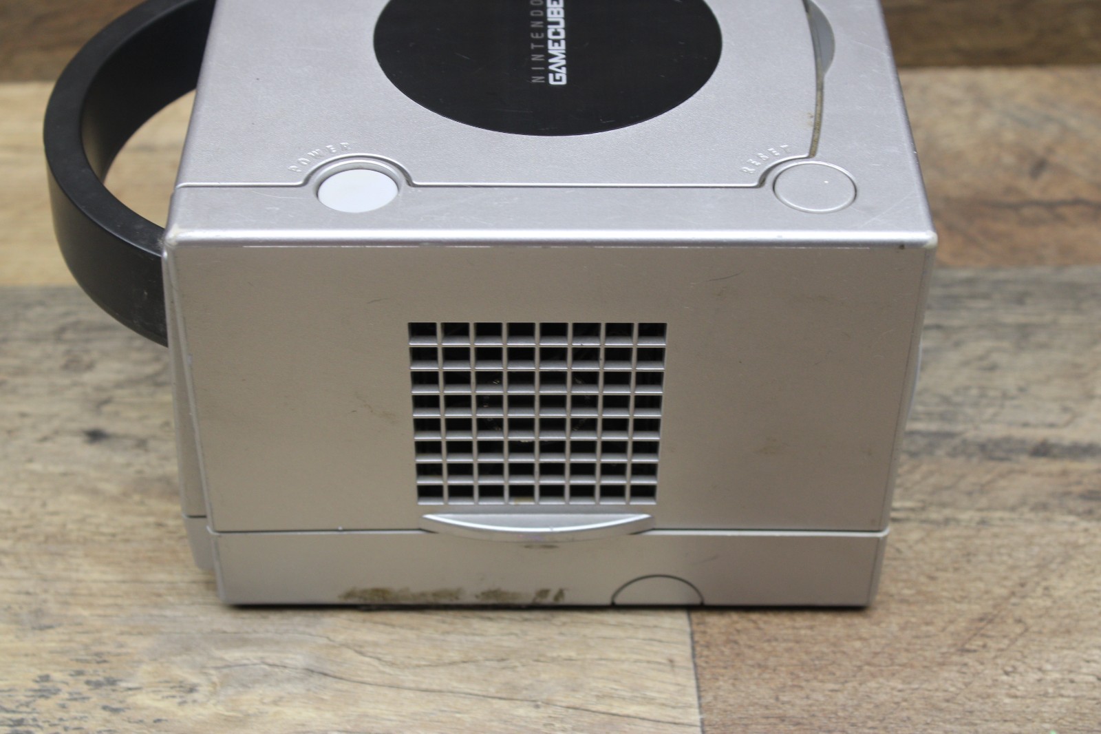 Nintendo GameCube Platinum Silver DOL-001 USA | Console Only – Tested Discolored