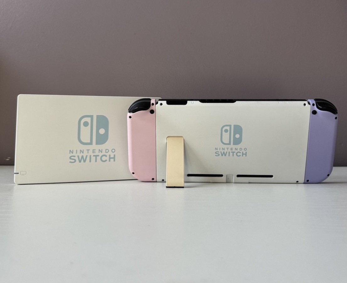 Nintendo Switch Original HAC-001(-01) 32GB Console w/ Extras – Custom ColorWare