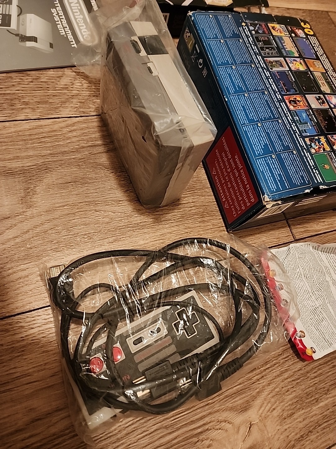 Nintendo NES Mini Classic Edition HDMI Console with 30 built-in Games Genuine