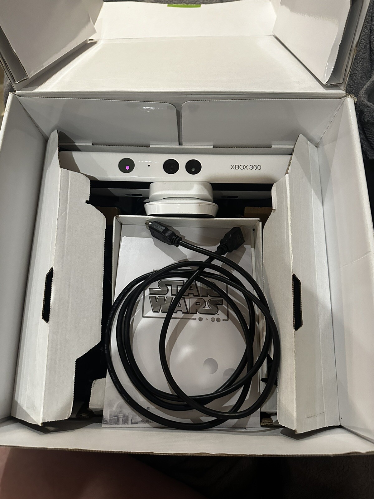 Microsoft Xbox 360 320GB Kinect Star Wars Limited Edition (NTSC-U/C (US/CA))…
