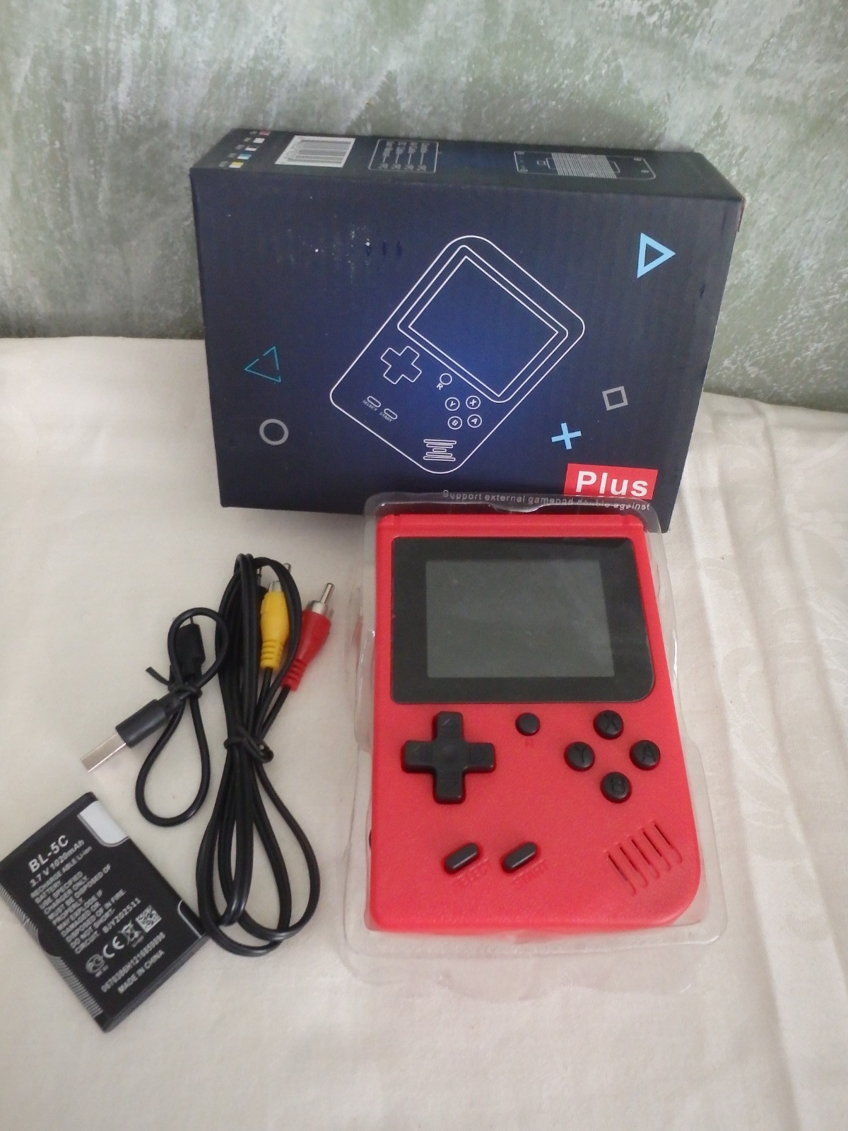 Game Box Plus 400 in 1 Handheld Gamepad – NEW 400 Preloaded Games Color Red