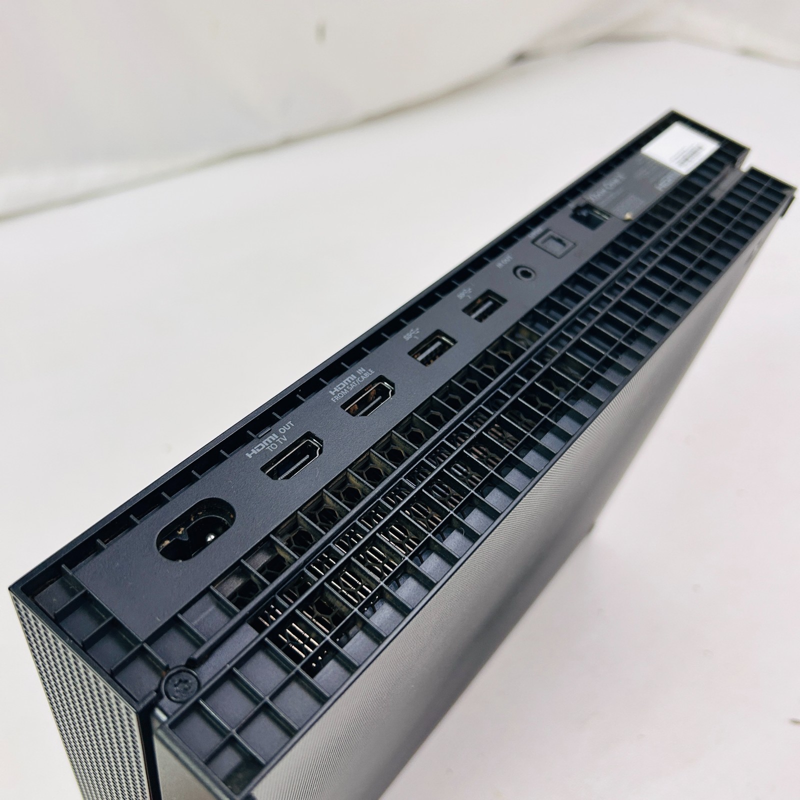 Microsoft Xbox One X – 1787 – 1TB Black Console PARTS – Bad Disc Drive